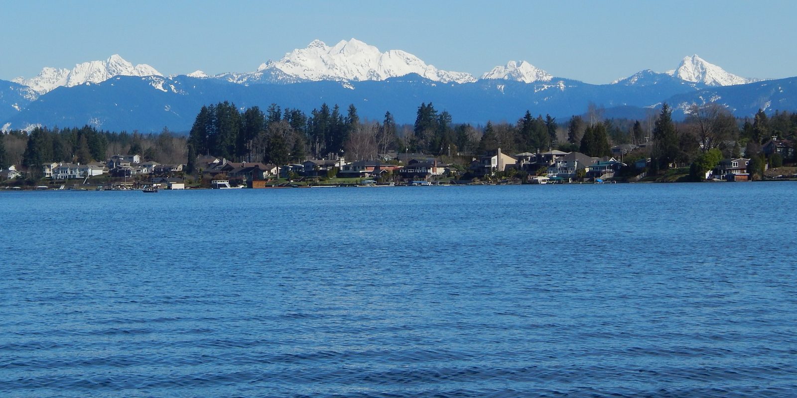 Lake Stevens, Washington and the Cascade Mountains viewed from Wyatt Park